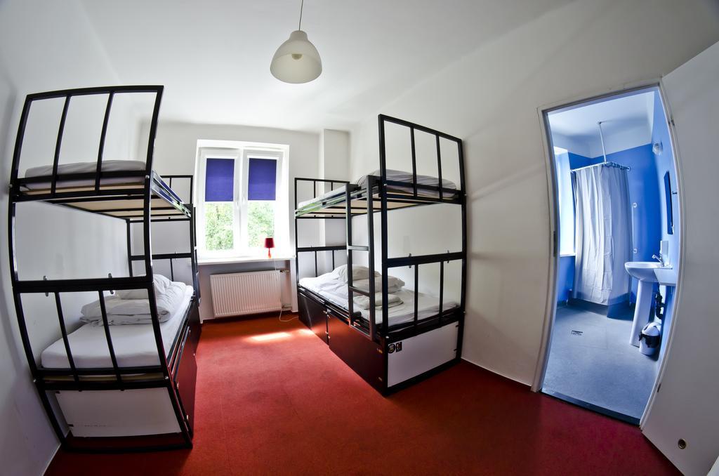 Wilson Hostel Warszawa Esterno foto