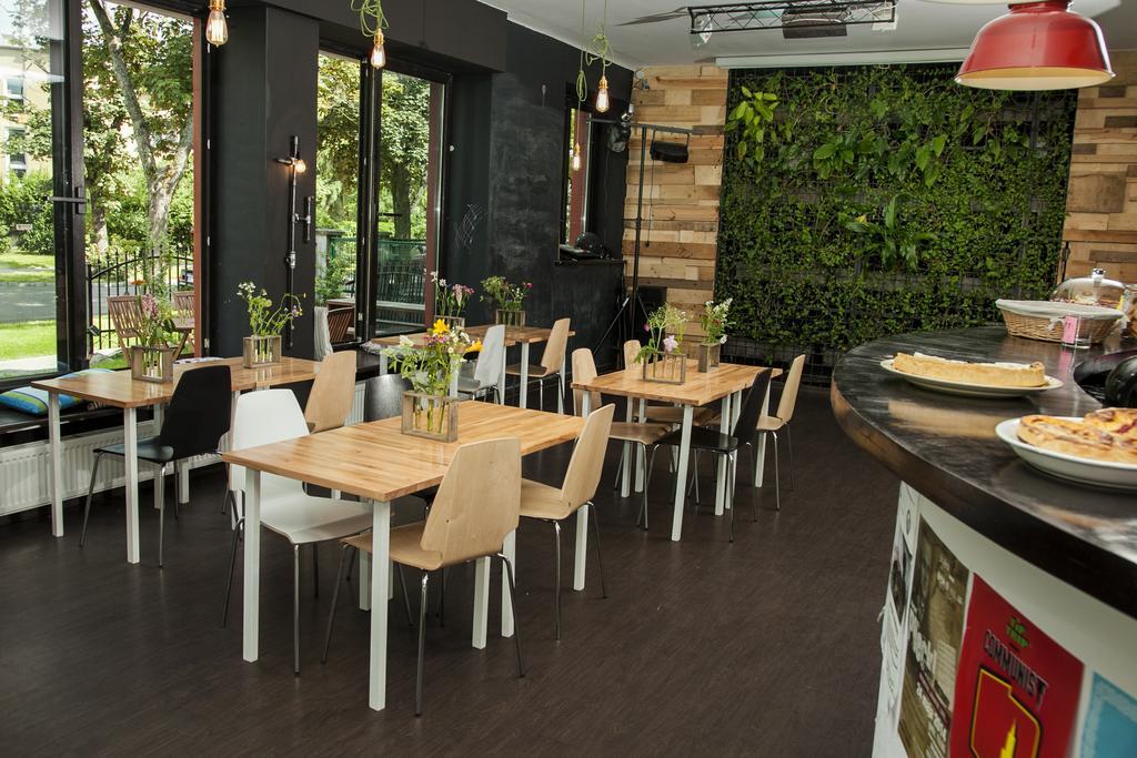 Wilson Hostel Warszawa Esterno foto